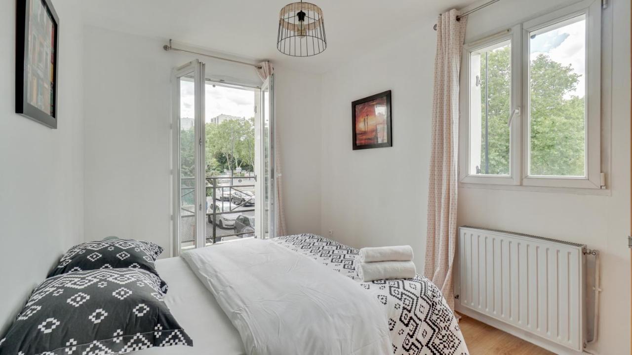 شقة أوبارفيلييه  في Chic Apart With Parking Near Paris المظهر الخارجي الصورة