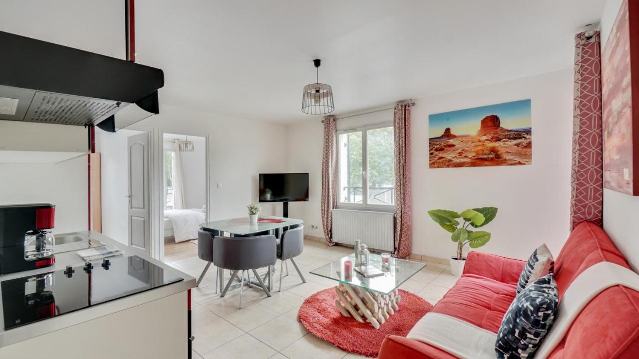 شقة أوبارفيلييه  في Chic Apart With Parking Near Paris المظهر الخارجي الصورة